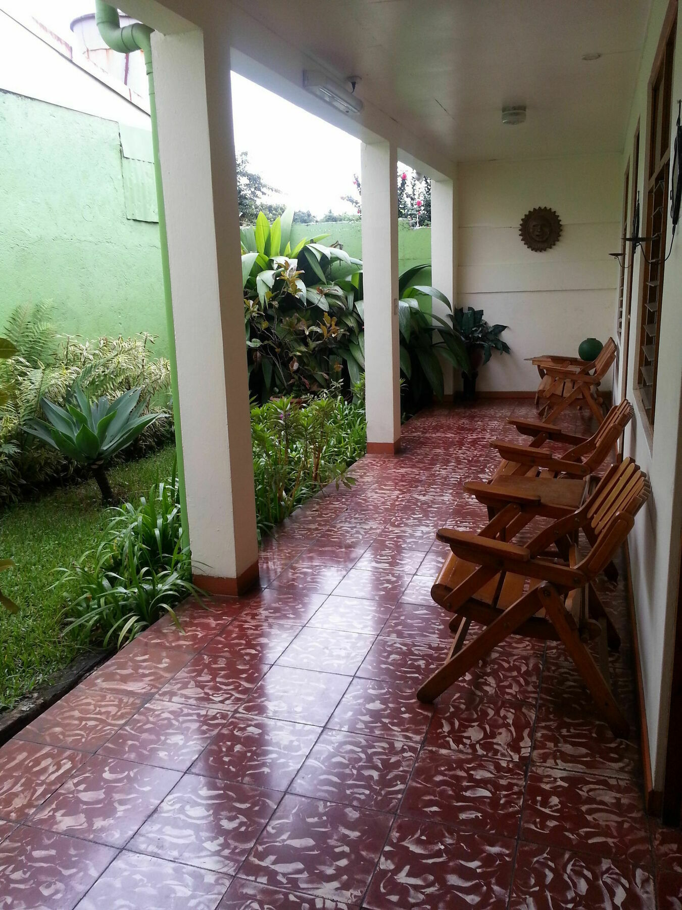 Hotel La Guaria Inn & Suites アラフエラ エクステリア 写真